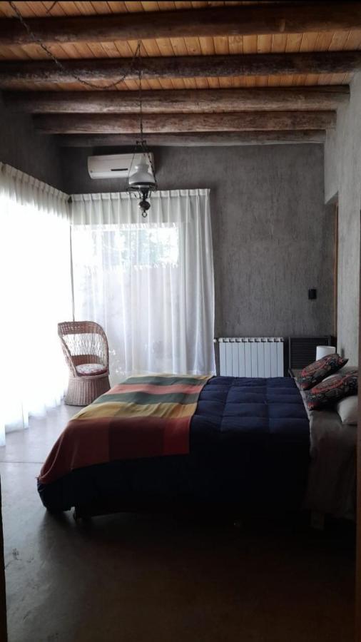 Casa Los Cerezos En Chacras De Coria Eksteriør bilde